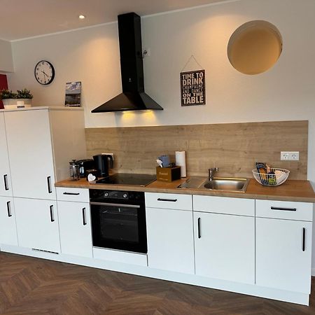 Ommi Kese See-Suite Sauna Biggesee Olpe bei Meschede Buitenkant foto