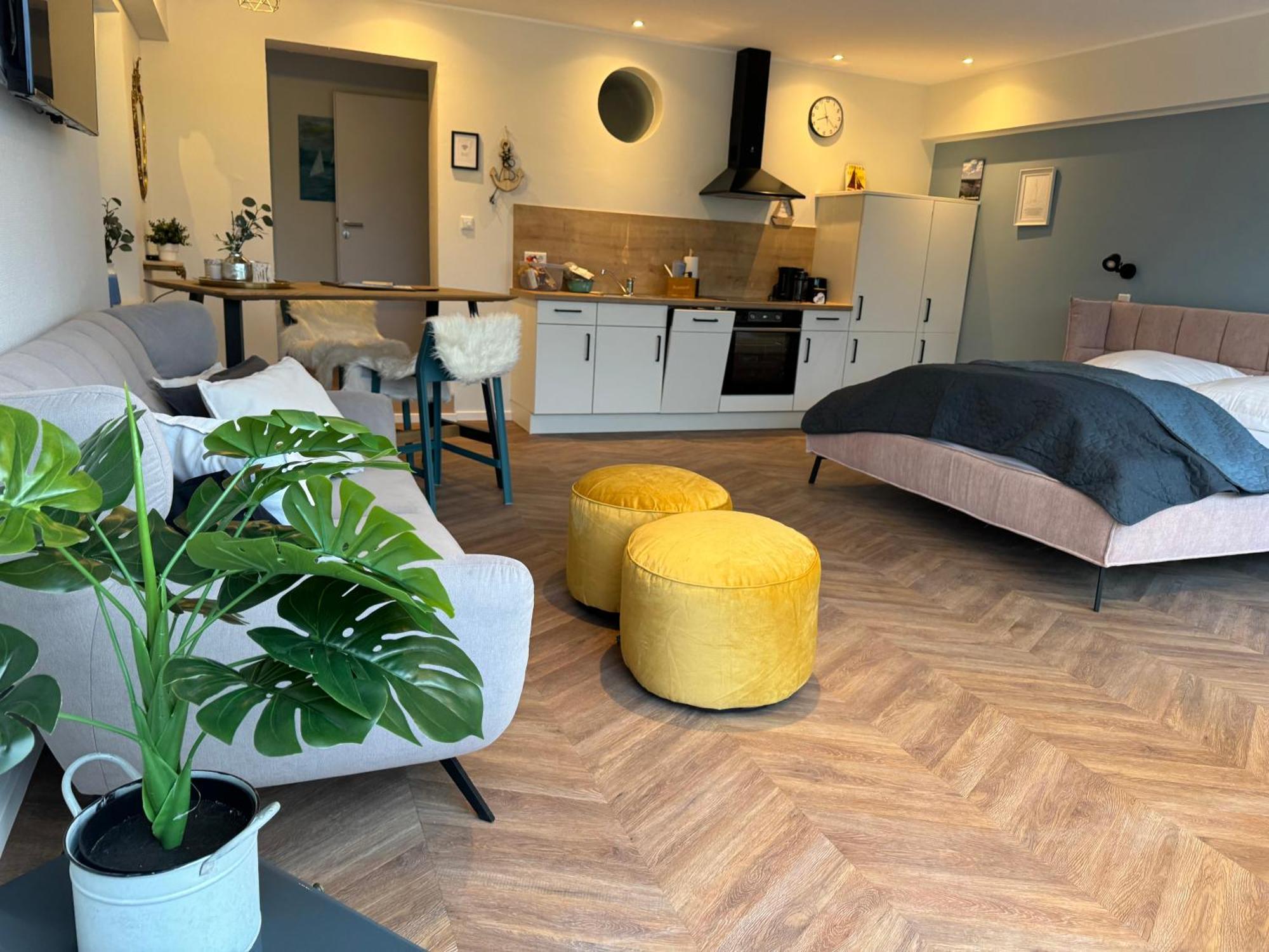 Ommi Kese See-Suite Sauna Biggesee Olpe bei Meschede Buitenkant foto