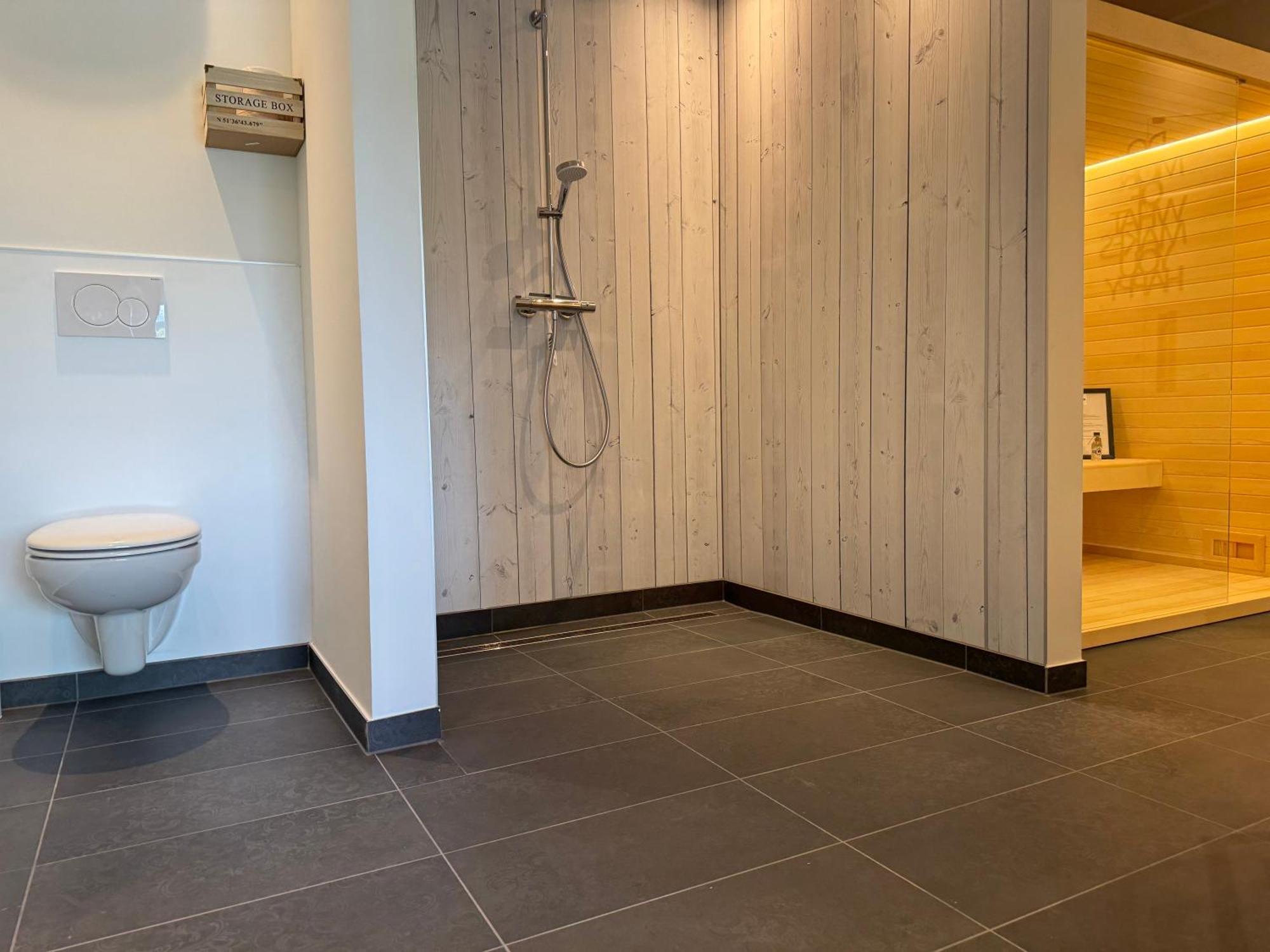 Ommi Kese See-Suite Sauna Biggesee Olpe bei Meschede Buitenkant foto